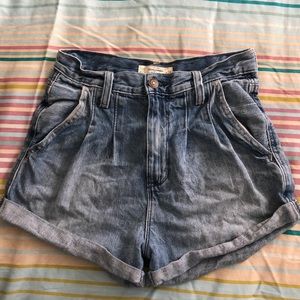Denim A&F shorts